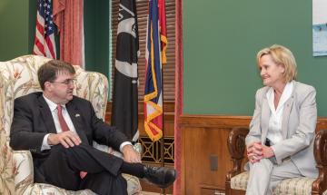  VA Secretary Robert Wilkie and Senator Cindy Hyde-Smith discuss veterans care, Mississippi links.