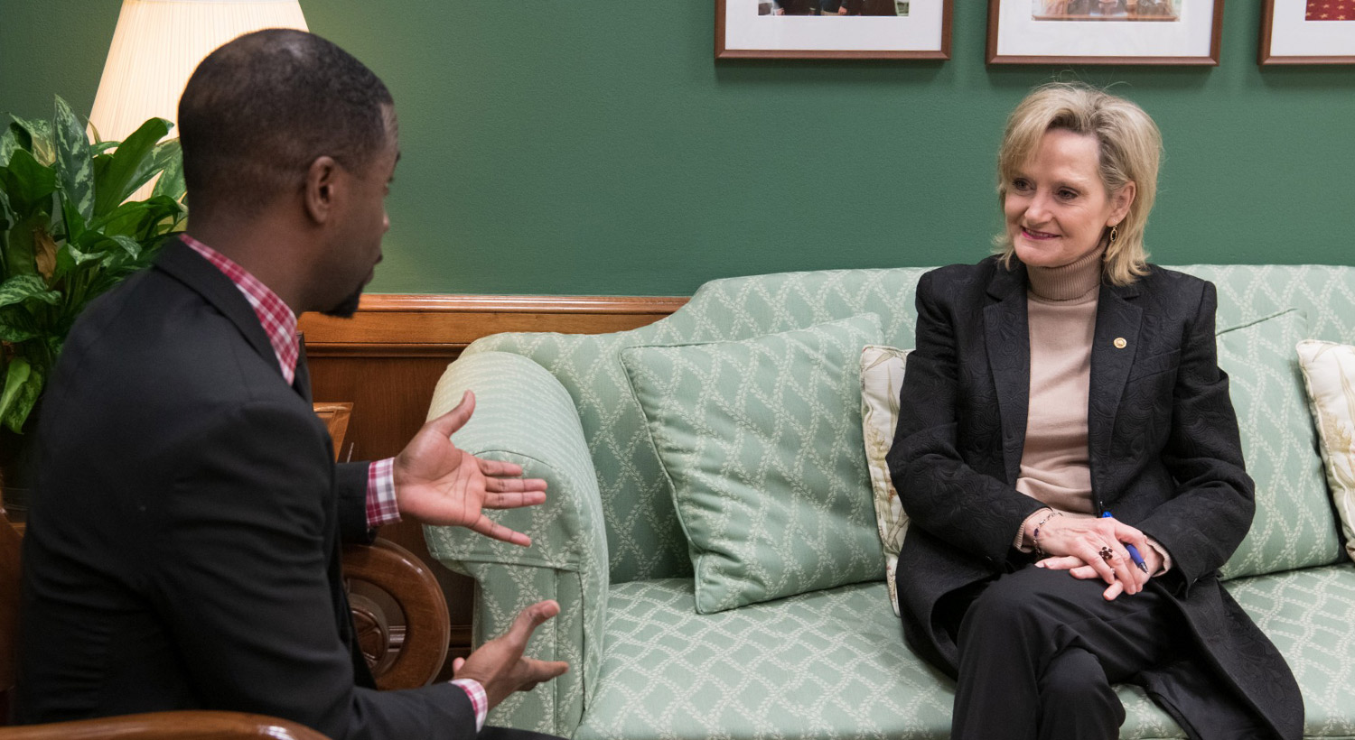 Senator Hyde-Smith meets with Mississippi native Melik Abdul of the Black Conservative Federation
