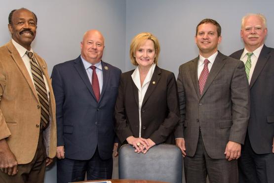 Jackson County Board of Supervisors meet with Senator Hyde-Smith